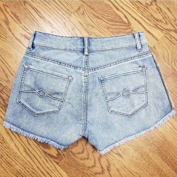 Cute Cutoff Mudd Shorts  - Picture 2 of 5